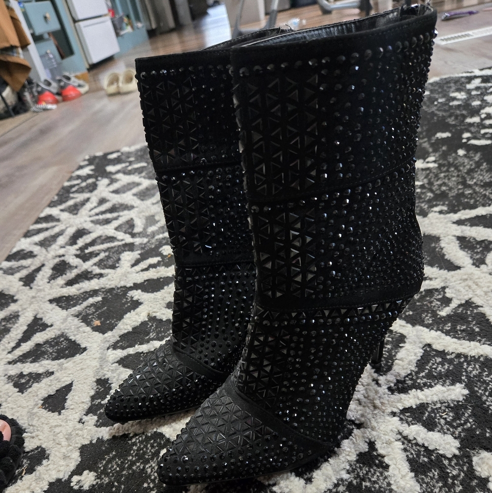Black Rhinestoned Heeled Boots